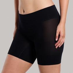 Curvesque Anti Chaffing Short - Black - Willow and Vine